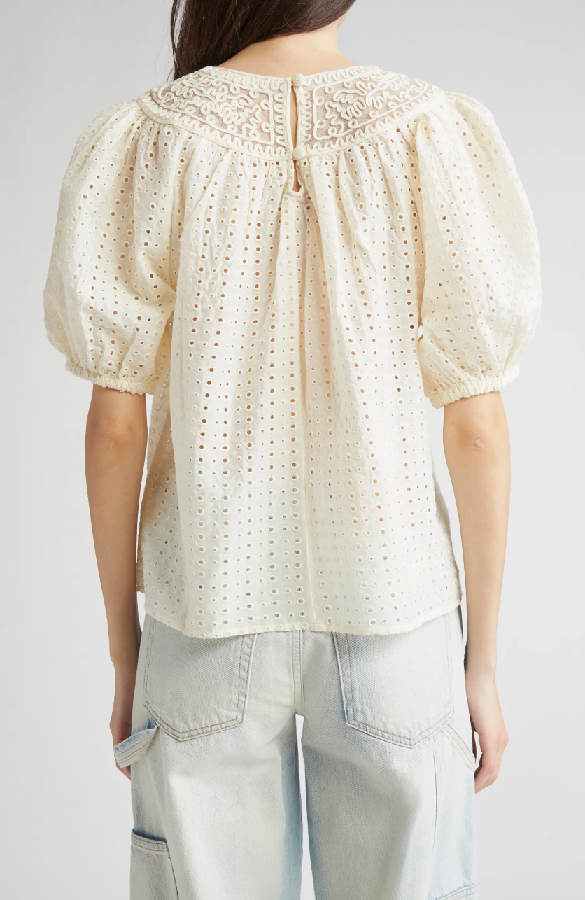 Amina Top in Invory