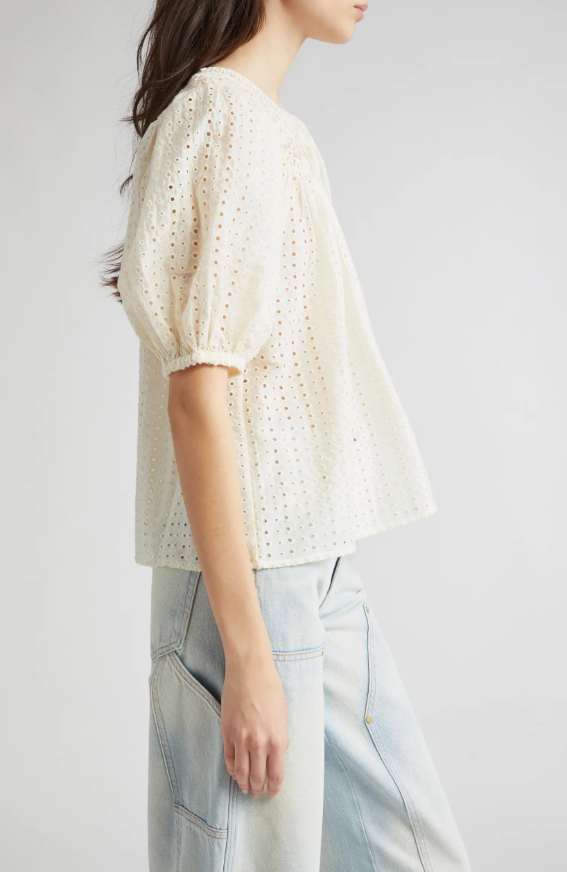 Amina Top in Invory