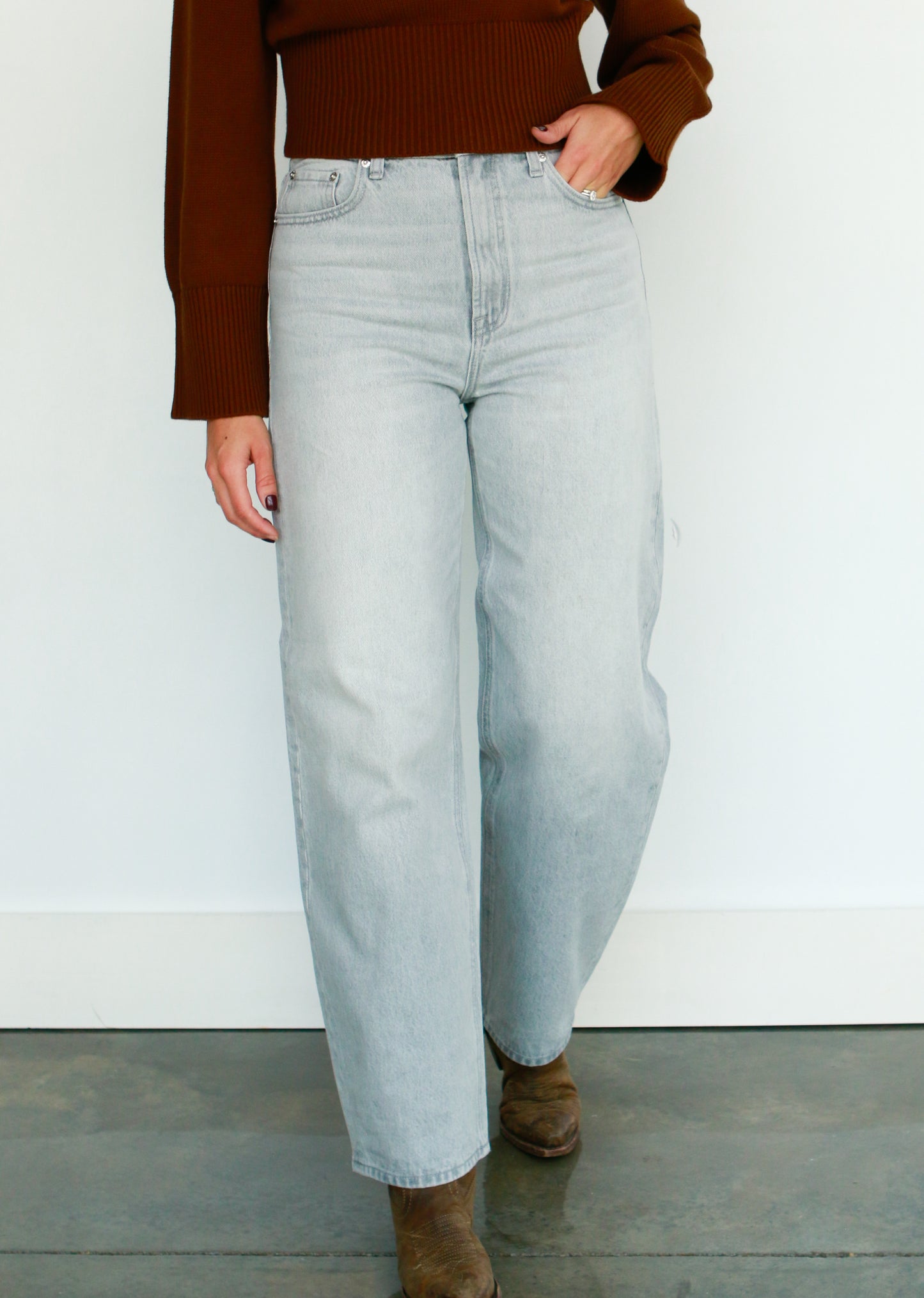 Gray Wash Barrel Jeans