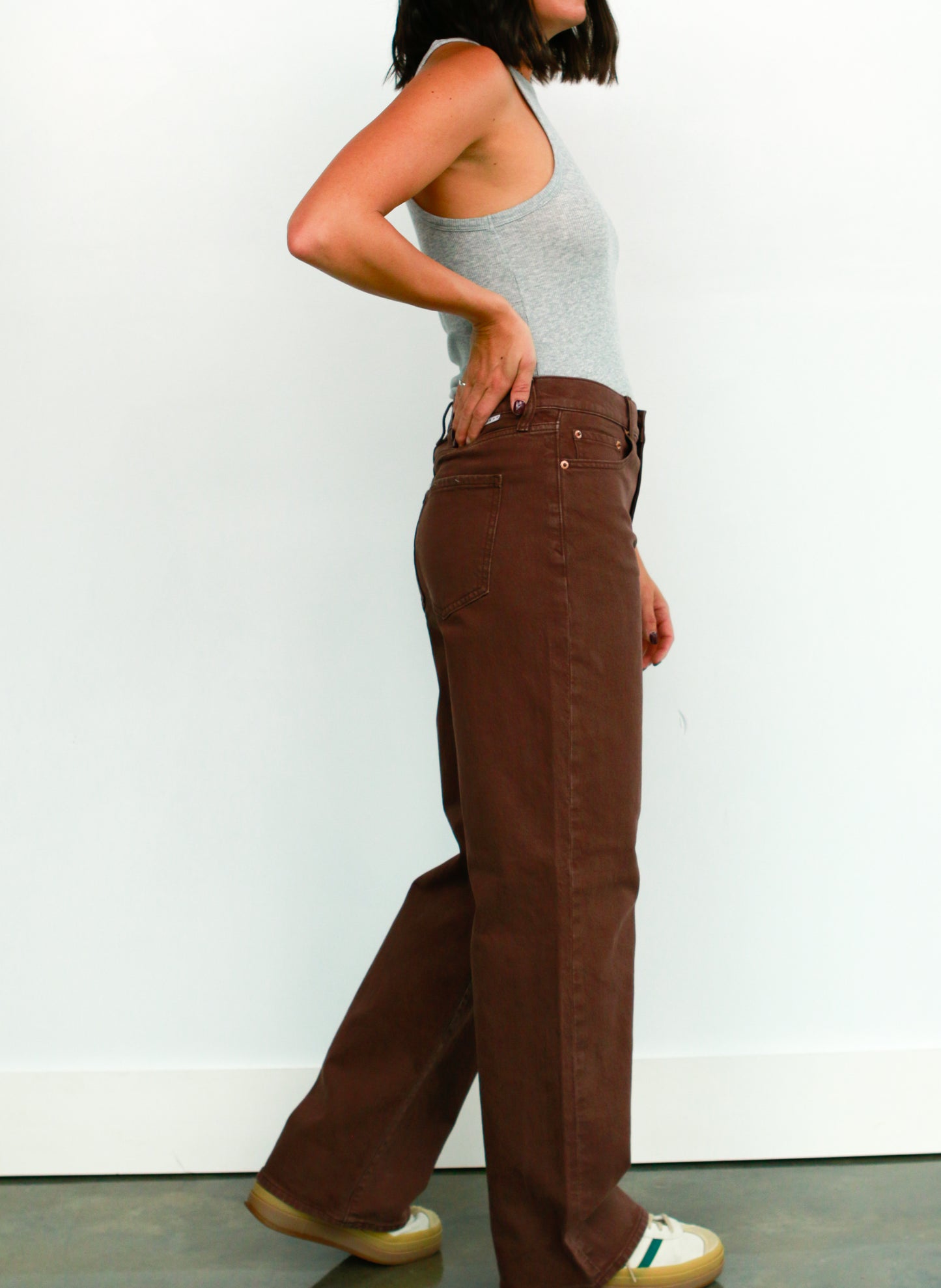 90's Slouch Brown Jean