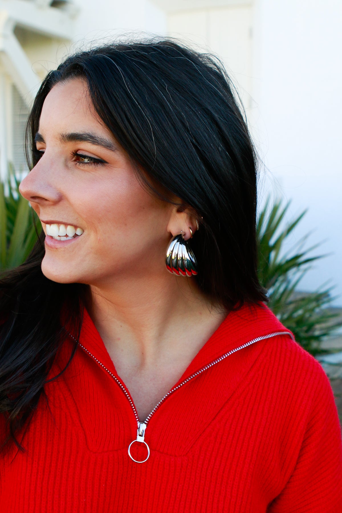 Bold Open Hoops (2 Color Options)