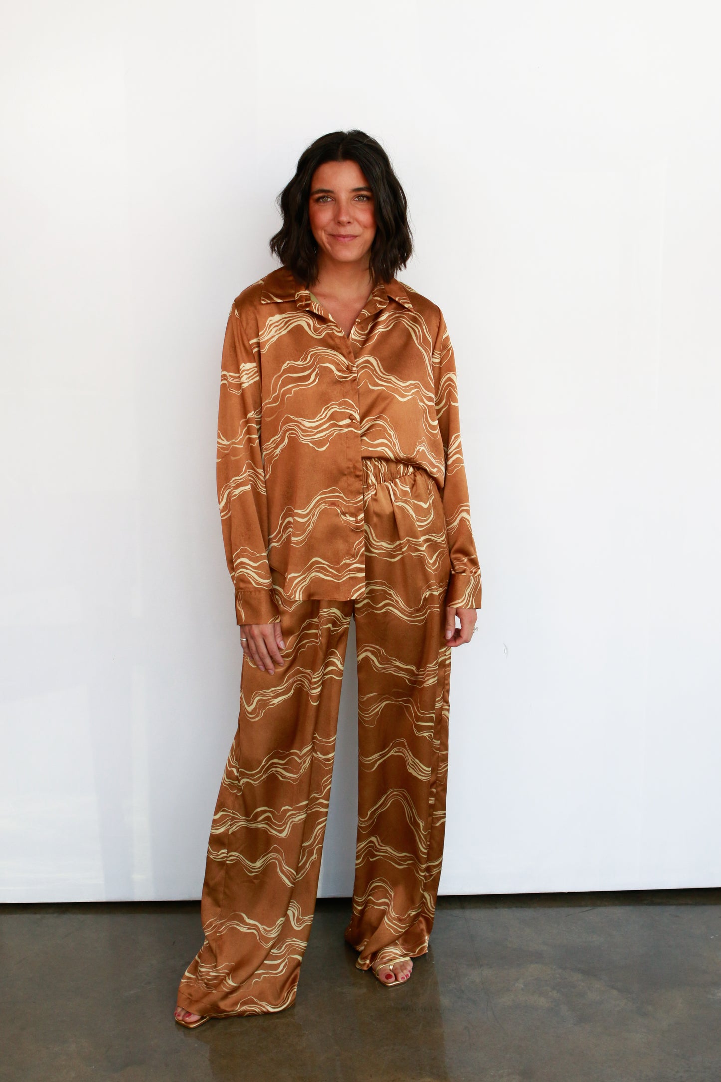 Reshma Pant in Linear Wave