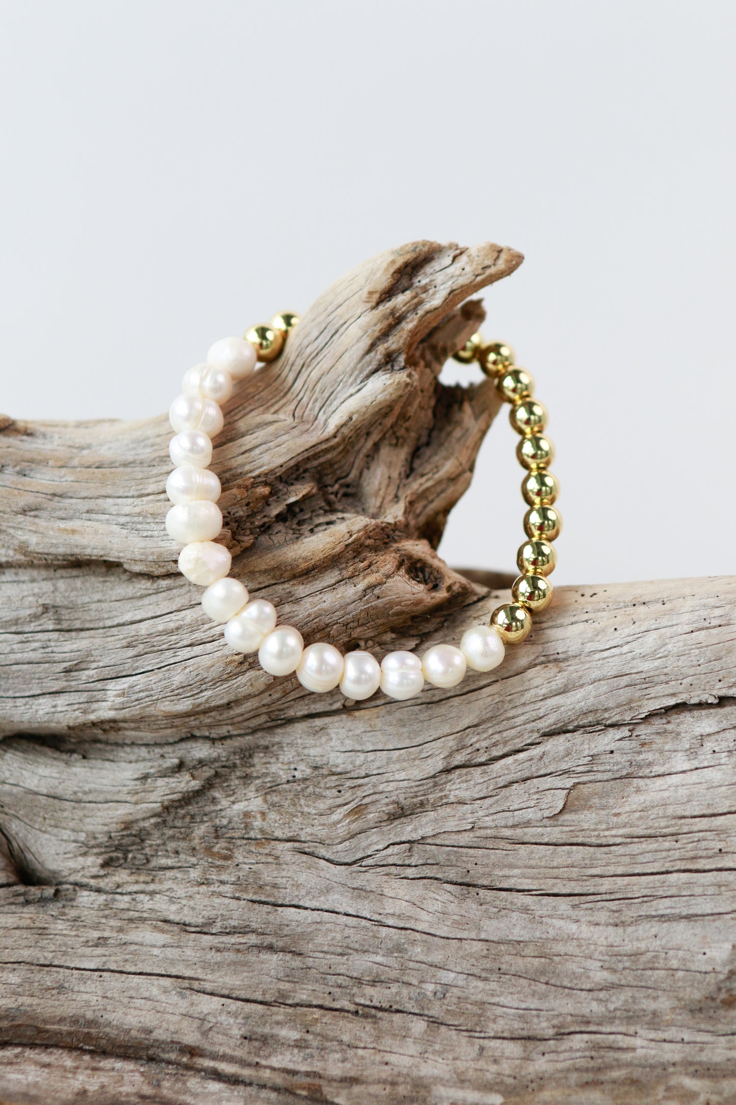White Pearl Stretch Bracelet