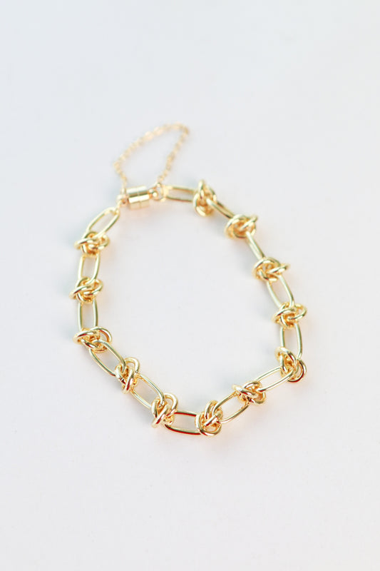 Knotted Gold Chain Bracelet