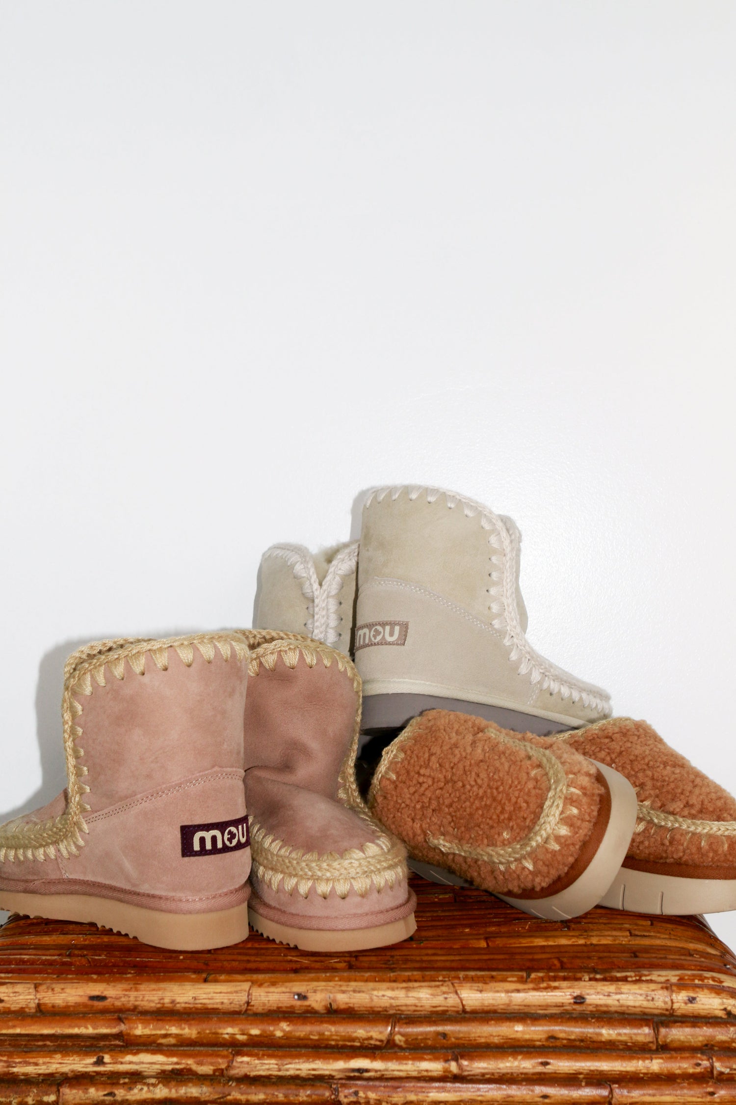 MOU Boots