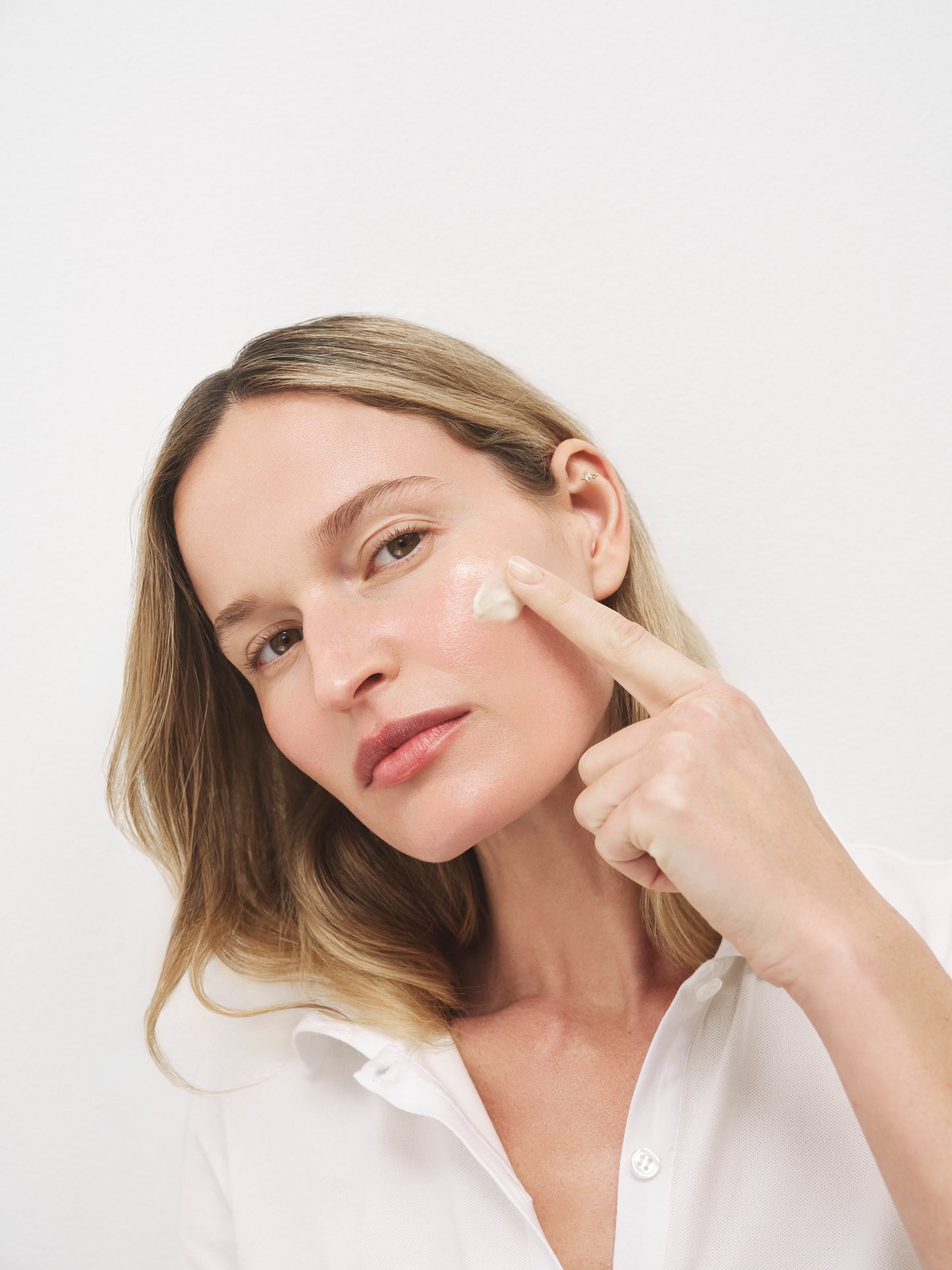 Microderm Instant Glow Exfoliator (15mL)