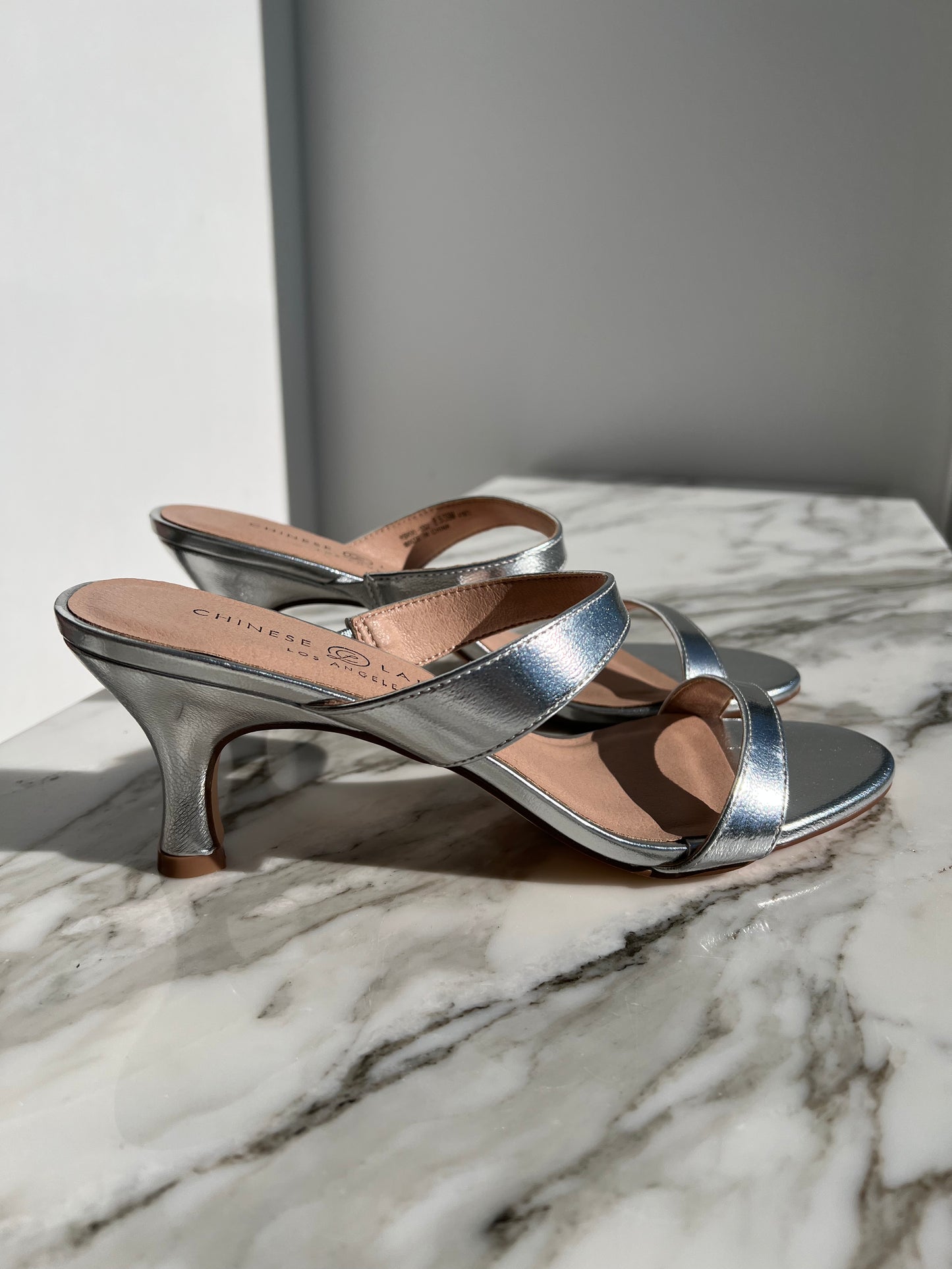 Yamila Silver Heel