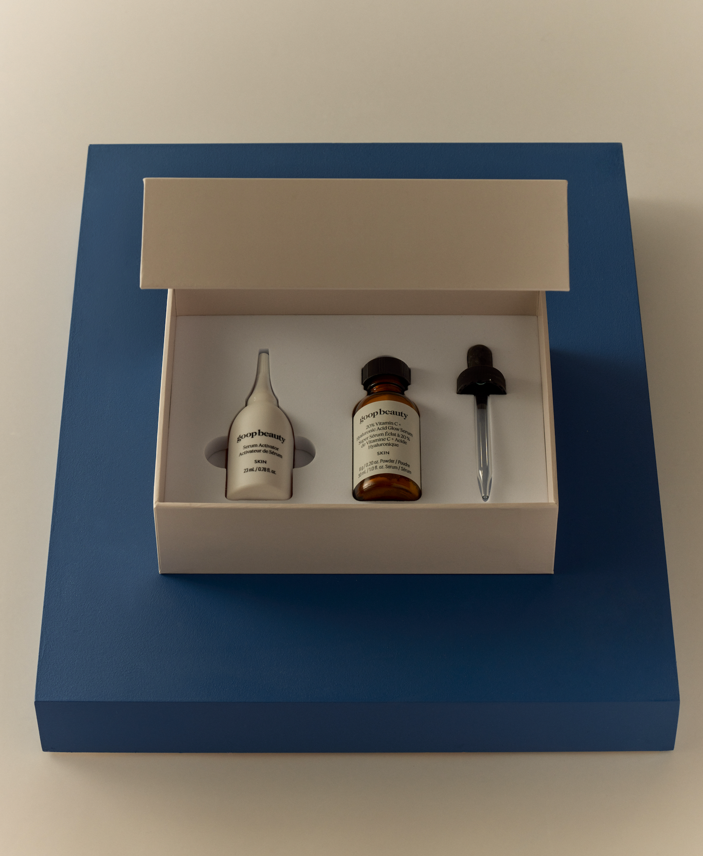 goop Vitamin C + Hyaluronic Acid Glow Serum