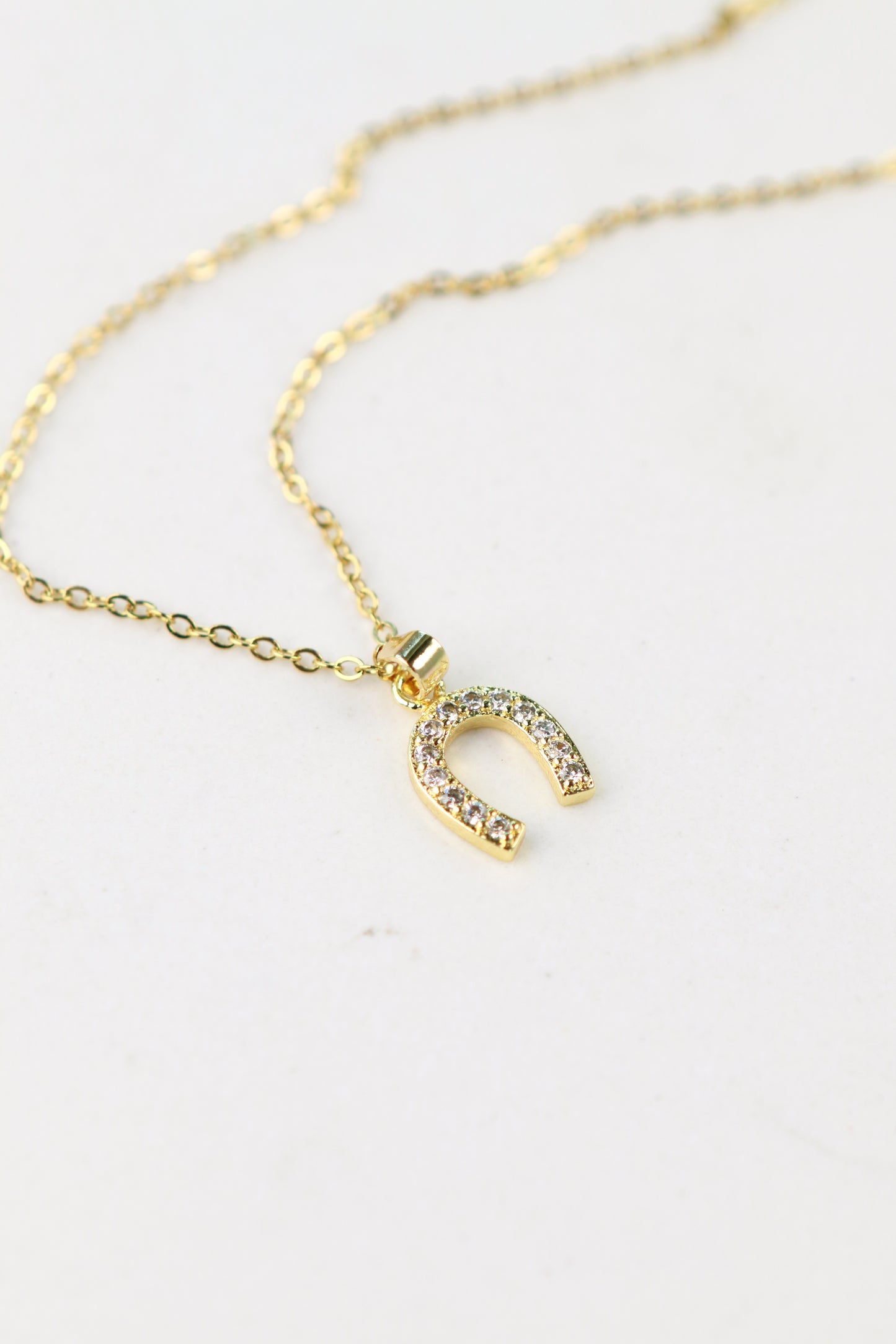 Dainty Horseshoe Necklace