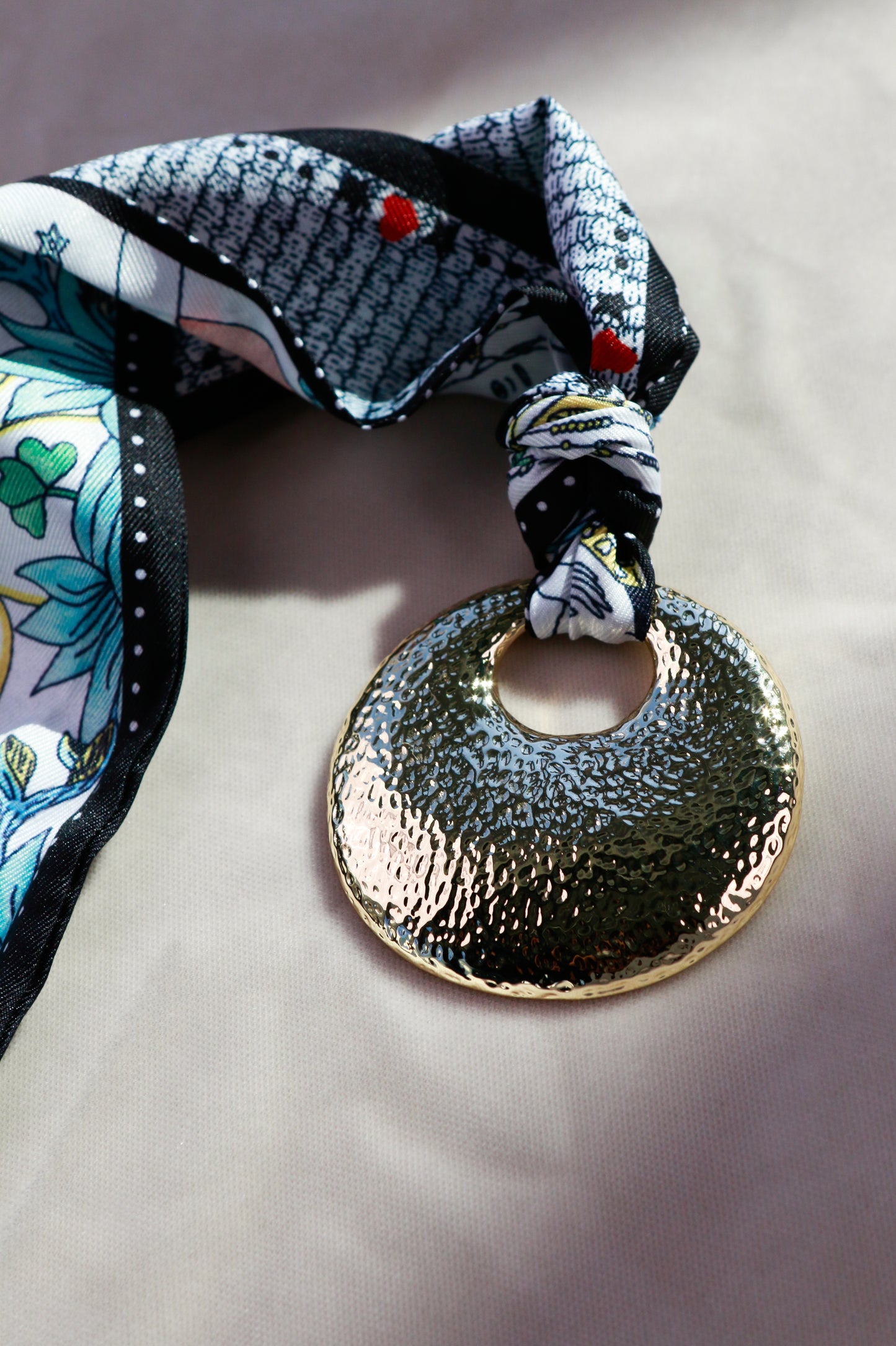 Calvelli Scarf Necklace