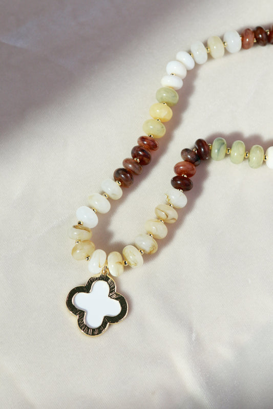 Charli Necklace in Beige