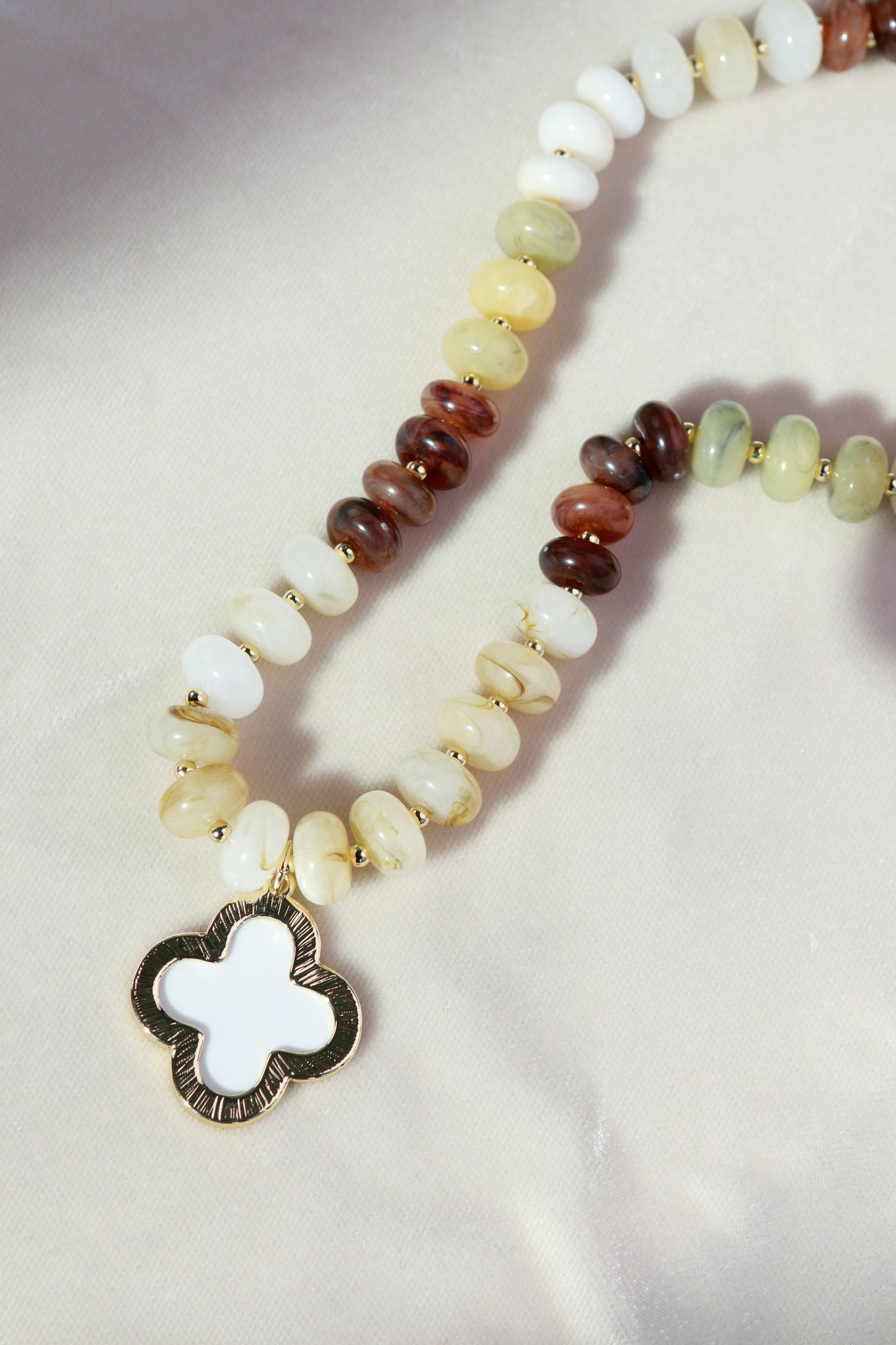 Charli Necklace in Beige