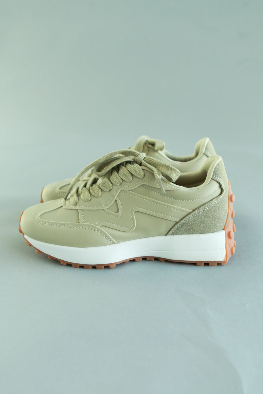 frye willow sneakers