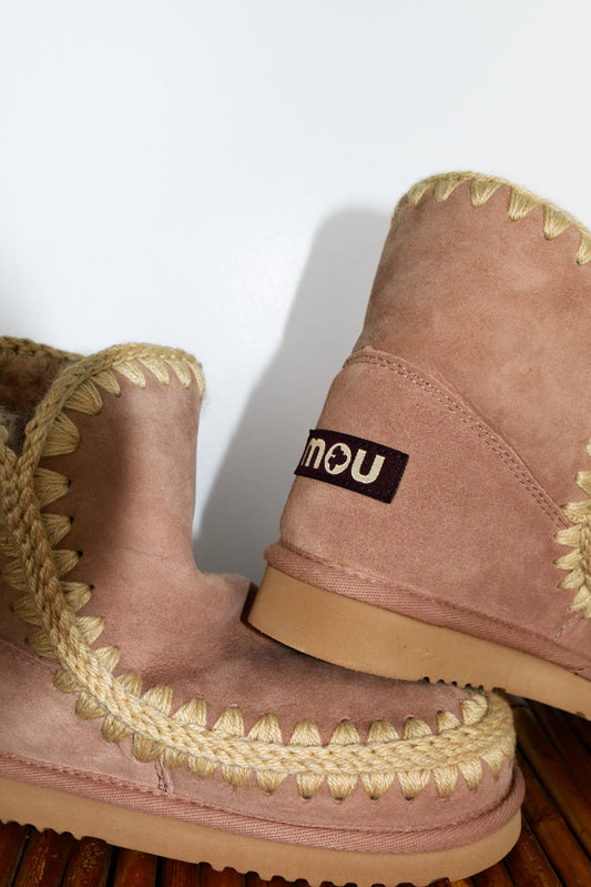 Eskimo Boot in Camel