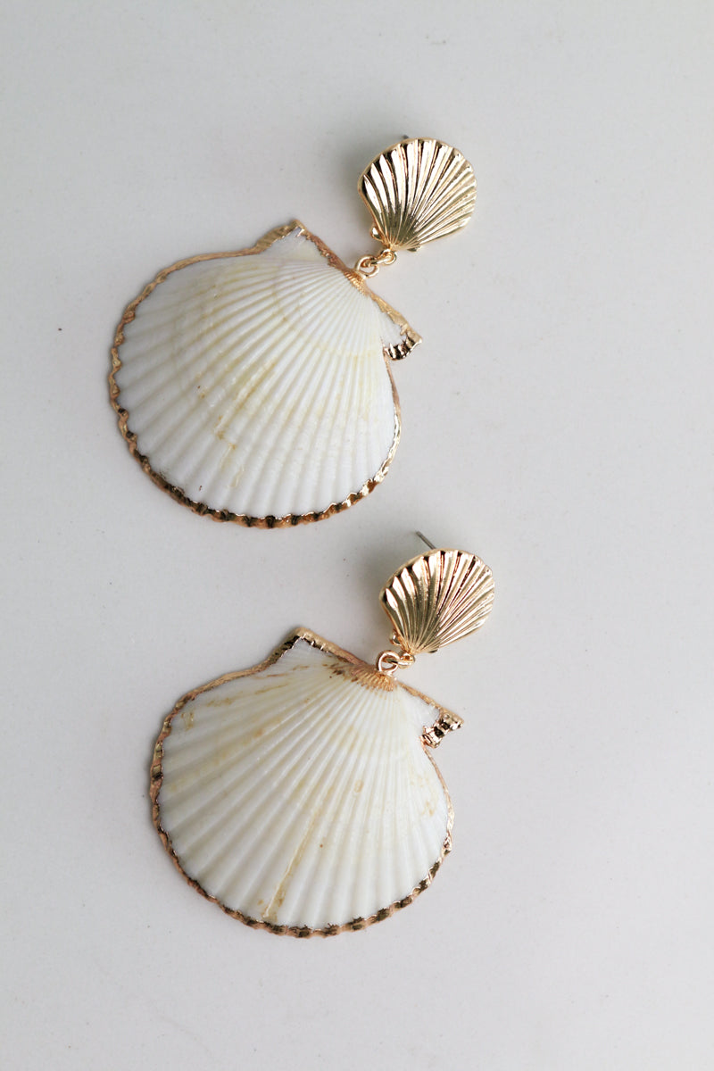 Gold Dipped Seashell Earrings (2 Color Options)